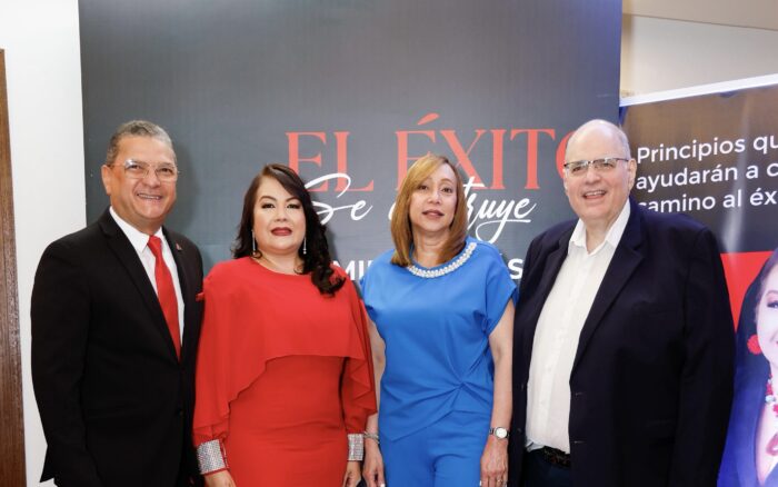 Sulin Lantigua presenta No mires atrás, una guía inspiradora para el liderazgo empresarial