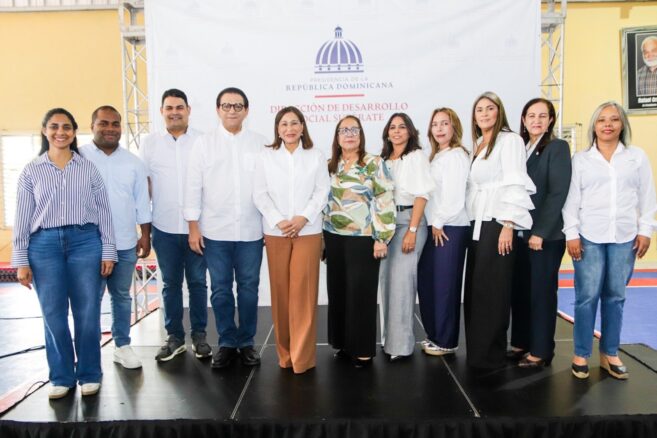 Supérate llega a las provincias de Puerto Plata y Santiago con escucha activa 1,037 personas beneficiarias de los subsidios sociales