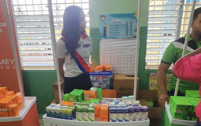 Raymond Rodríguez y Fundación GBC realizan operativo médico integral en Arroyo Hondo