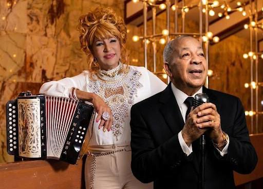 Fefita La Grande y Camboy Estévez encienden el Club Los Prados este viernes 15 de mayo