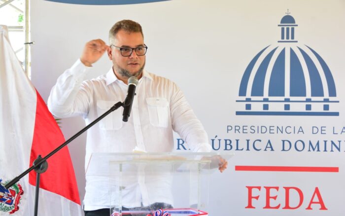 Hecmilio Galván inaugura Restaurante de Pescadores Tilamiches en Dajabón