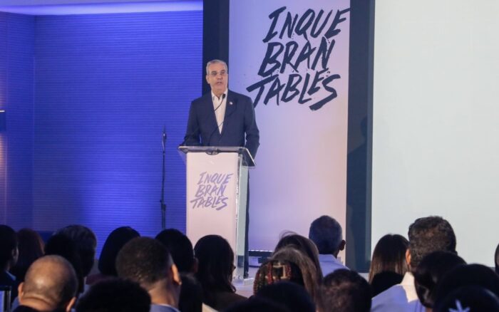 Presidente Abinader encabeza lanzamiento de “Inquebrantables”, campaña nacional para fortalecer la prevención y proteger el futuro de la juventud dominicana