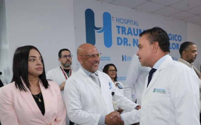 Director del SNS da la bienvenida a los nuevos residentes médicos del Hospital Ney Arias Lora