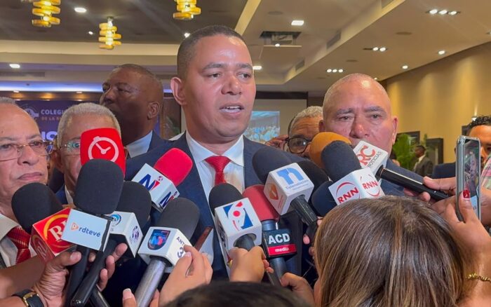 Jhonny Aristy anuncia aspiraciones a presidencia del Colegio de Abogados para el período 2026-2029