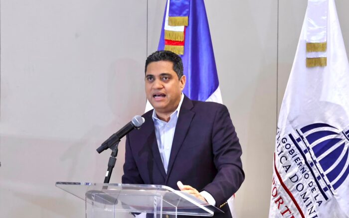 Kelvin Cruz anuncia incentivos para medallistas de Juegos Centroamericanos y del Caribe