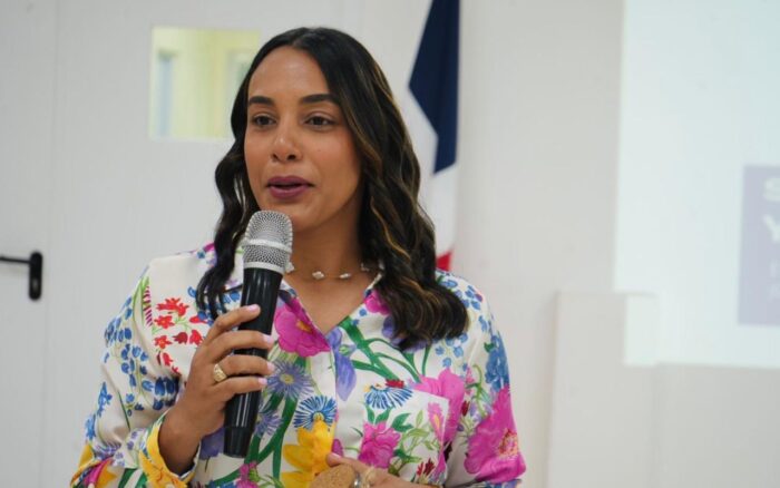 Psicóloga clínica advierte sobre importancia de buscar ayuda ante el agotamiento físico y emocional
